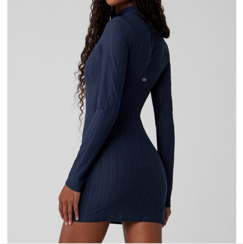 ALO Yoga Blue Bodycon Long Sleeve Dress